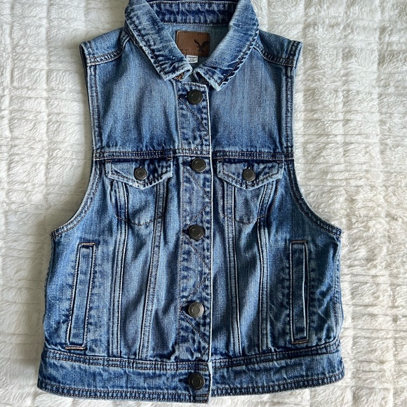 American Eagle Outfitters Jackets & Blazers - Jean jacket